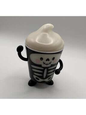 Wendy's Frosty Frights - Bone Chiller - Glow in the Dark Boo Bag Toy 2024